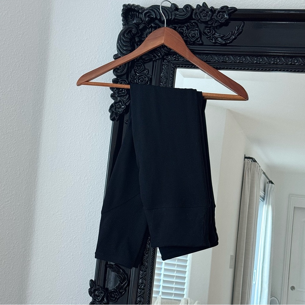 JoyLab | Women’s High Rise Black Ribbed 7/8 Leggings